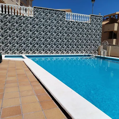 Apartment Mira Al Mar Y Tabarca En Urbanizacion Santa Pola